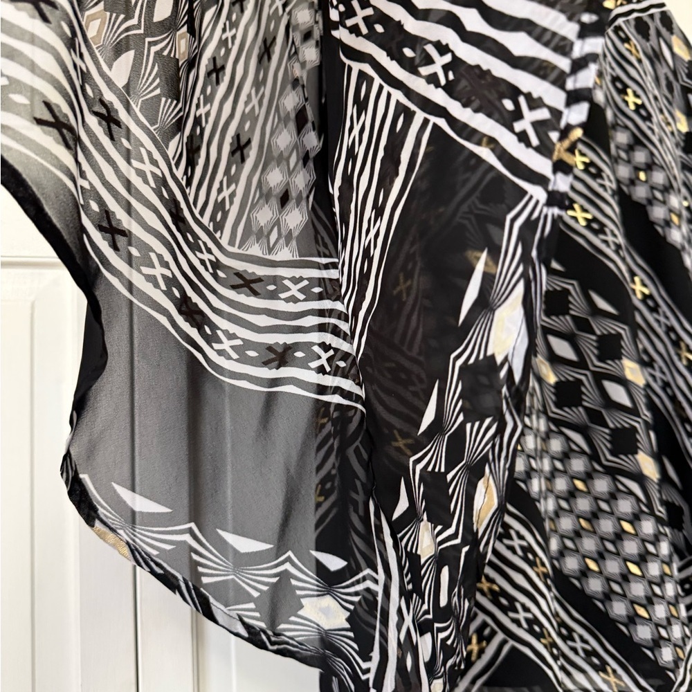 Black/White/Gold Tank Top with Sheer Poncho Overlay Boho Festival Dressy Women’s - Picture 2 of 5